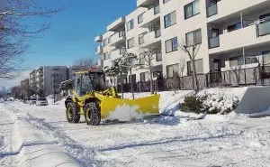 除雪・排雪作業 - マンション・工場・生活道路等 | 北海道千歳市 北斗サービス