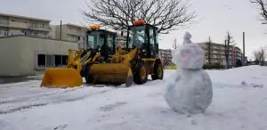 除雪・排雪作業 - マンション・工場・生活道路等 | 北海道千歳市 北斗サービス