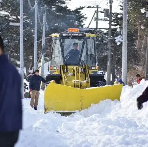 除雪・排雪作業 - マンション・工場・生活道路等 | 北海道千歳市 北斗サービス